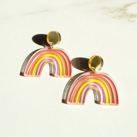 Sunset rainbow earrings Earring Styles Ideas, Sunset Rainbow, Rainbow Sunset, Earring Styles, Beaded Chandelier Earrings, Lightning Bolt Earrings, Mirror Gold, Be Positive, Daisy Earrings