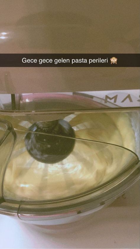 Fake Story, Pasta