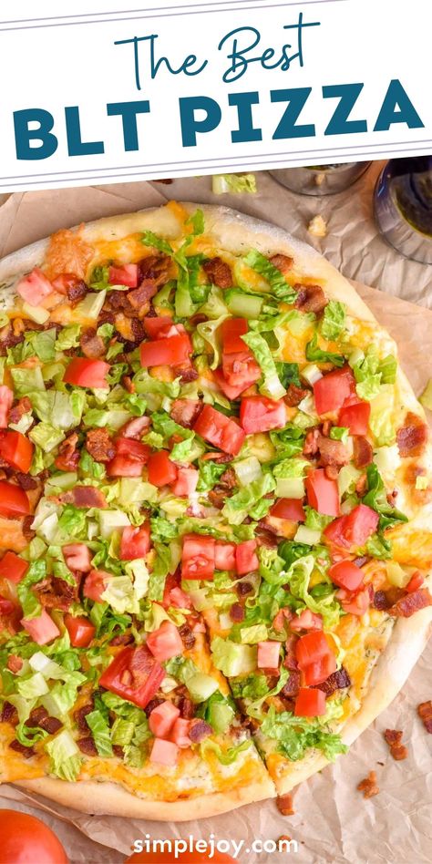 This BLT Pizza is going to become the new family favorite. It is easy to make, and with my no fail pizza dough, it is absolutely delicious in every way. Pizza Special Ideas, Summer Pizza Ideas, Pizza Recipes Homemade Toppings, Different Pizza Ideas, Summer Pizza, Homemade Pizzas, Crazy Pizza Ideas, Blt Pizza Recipe, Pizza Ideas Toppings