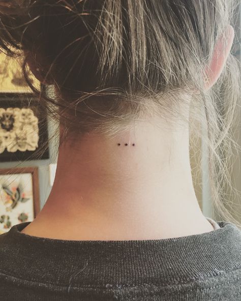 Minimalistic Behind Ear Tattoo, Korean Tattoo Behind Ear, Cursive Ear Tattoo, Abstract Tattoo Behind Ear, Dot Ear Tattoo, Minimalist Tattoo Behind Ear, Best Teeth Whitening, Minimalist Tattoo, Skin Art