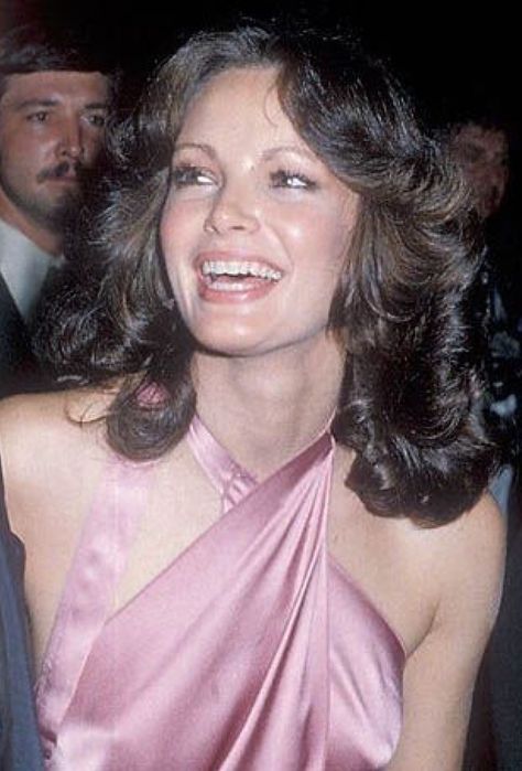 Jaclyn Smith Jacqueline Smith, Famous People Celebrities, Soft Dramatic, Charlie’s Angels, Charlie's Angels, Charlies Angels, Jaclyn Smith, Beauty Icons, Angel