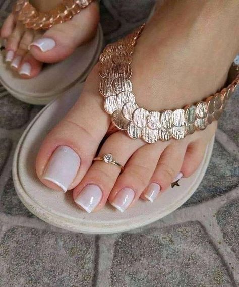 Toe Ring Designs, Acrylic Toe Nails, Acrylic Toes, Toe Nail Color, Pretty Toe Nails, French Tip Nail Designs, Cute Toe Nails, Designs Nail, Toe Nail Designs