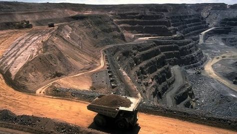 The Great Gabon Bélinga iron ore mine is China's largest African mining operation Carbon Cycle, Open Pit, Mining Company, Iron Ore, Fossil Fuels, المملكة العربية السعودية, Gold Mining, Coal Mining, Environmental Science