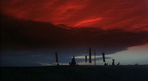 Samurai Cinematography, Akira Kurosawa Cinematography, Asian Cinematography, Cinematography Shots, Cinematic Inspiration, Cinematic Composition, Akira Kurosawa, Film Frame, Still Frame