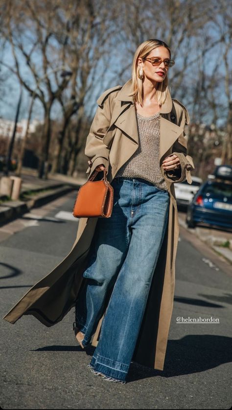 Menswear Style For Women, Denim And Trench Coat Outfit, How To Style Trench Coat, Denim Trends 2024, 55 Degree Weather Outfit, 2024 Trench Coat Outfit, Casual Fall Outfits 2024, Sezane Trench Coat Outfit, Long Trench Coat Outfit 2024