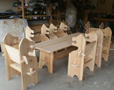 Viking Age Table Wood Lathe Projects, Woodworking Photography, Best Snap, Modern Woodworking, Casa Hobbit, Advanced Woodworking Plans, Woodworking Chisels, Woodworking Chair, Wood Turning Lathe