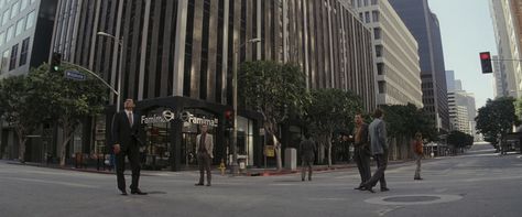 from "Inception", (dir: Christopher Nolan, DOP: Wally Pfister) Inception Stills, Inception Screencaps, Best Cinematography, Movie Screencaps, Movie Series, Film Grab, Christopher Nolan, Film Quotes, Western Movies