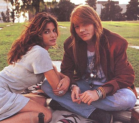 Stephanie Seymour & Axl Rose (Don't Cry Video) Stephanie Seymour Axl Rose, Erin Everly, Axel Rose, Trap Rap, Macho Alfa, Warren Beatty, November Rain, Stephanie Seymour, Milonga