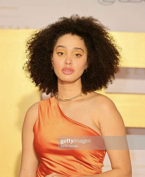 Lee Rodriguez, Never Have I Ever, Dream Style, Natural Hairstyles, Girl Crush, Natural Hair Styles, Most Beautiful, Hairstyles, Actresses