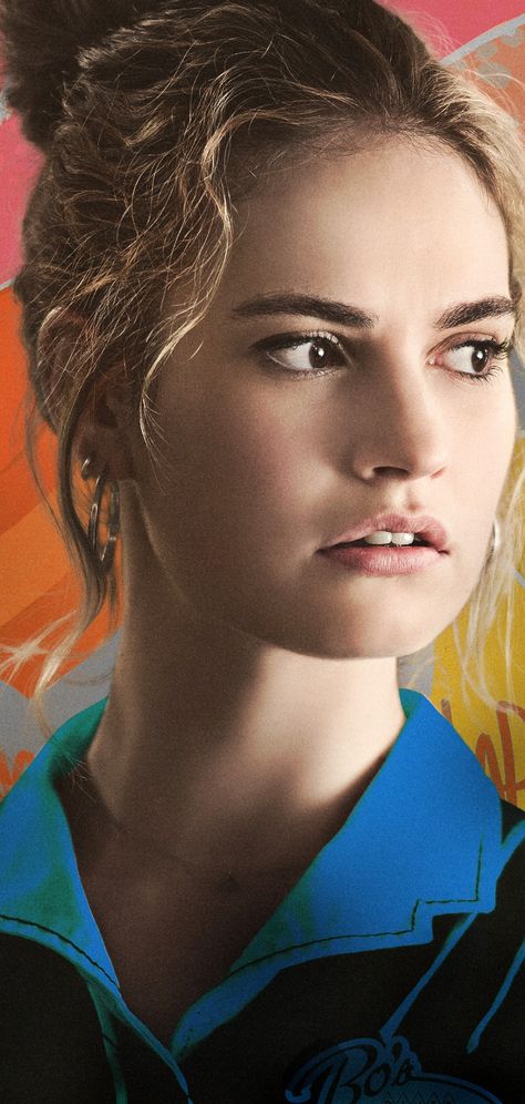 Debora Baby Driver Em Ritmo De Fuga Lily James Baby Driver, Pam And Tommy, Very Good Girls, Celebrity Magazines, Baby Driver, Celebrity Skin, Thriller Movie, Lily James, Movie Wallpapers