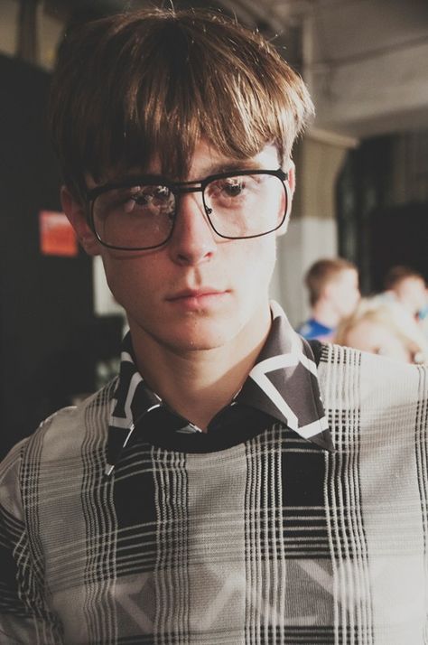 Topman SS15 Mens collections, Dazed backstage 90s Glasses Men, 70s Glasses Men, Nerd Boy Aesthetic, Glasses Reference, Glasses Guy, Nerd Boy, 70s Glasses, Man With Glasses, Fashion Article