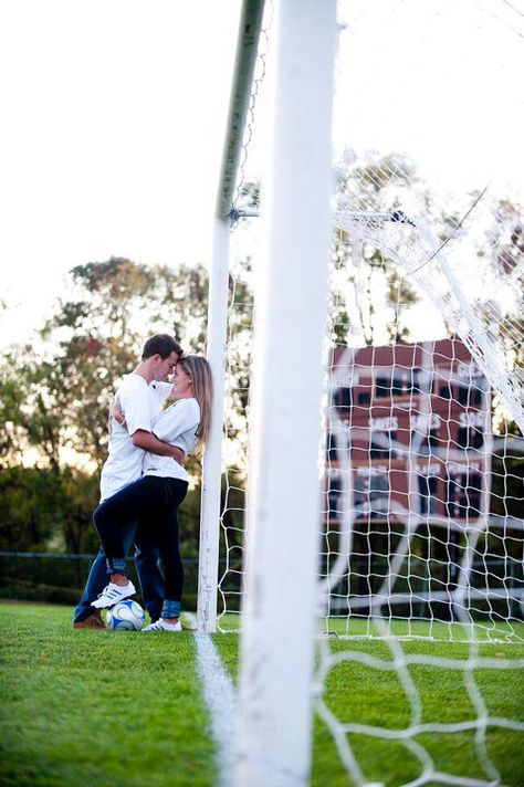 Soccer themed engagement photo ideas Soccer Engagement Photos, Soccer Couple Pictures, Soccer Relationships, Soccer Wedding, Football Relationship, Soccer Couples, Prom Pictures Couples, Prom Couples, Prom Proposal