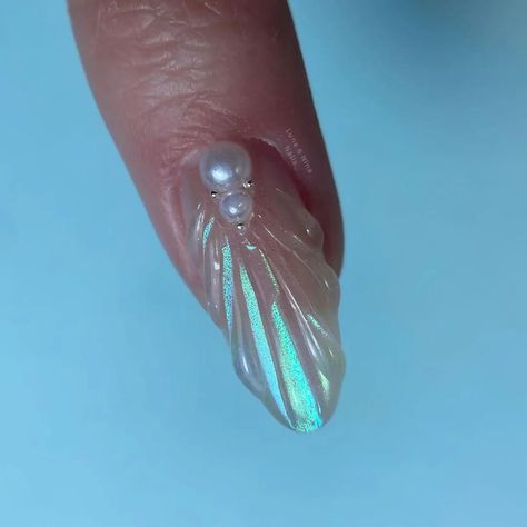 Effet coquillage 🐚 Si tu veux apprendre cet effet ou tu veux un tuto, commentes un ❤️ et je tournerai le réel 😘 #effetcoquillage #tutoongle #tutovideo #sirenenails #newnails #lunaetninanails #ongle3D #nacrenails #blaye #standredecubzac #etauliers #nordgironde #coquillage #prothesisteongulaire Art Coquillage, Manicure, Nail Art, Collage, Nails, Pins, On Instagram, Beauty, Instagram