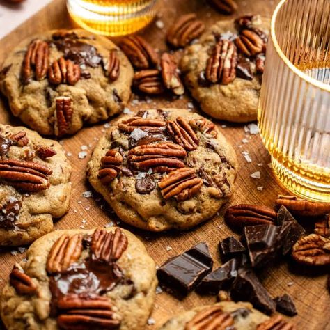 Bourbon Chocolate Chip Cookies, Kentucky Derby Food Ideas, Derby Food Ideas, Best Mint Julep Recipe, Derby Food, Bourbon Cookies, Pecan Chocolate Chip Cookies, Coconut Pecan Cookies, Kentucky Derby Food