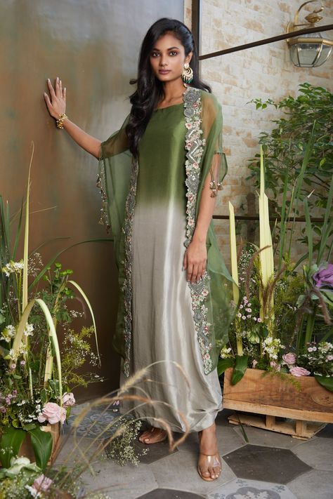 Buy Grey Dress Silk Embroidery Floral Dress Boat Neck Knotted With Cape For Women by Prisho Online at Aza Fashions. Cape Style Saree, Jacket Indian Dress, Cape Dress Indian, Peace Era, Cape Organza, Cape Dress Pattern, Cape Dress Long, Blaise Zabini, Cutwork Dress