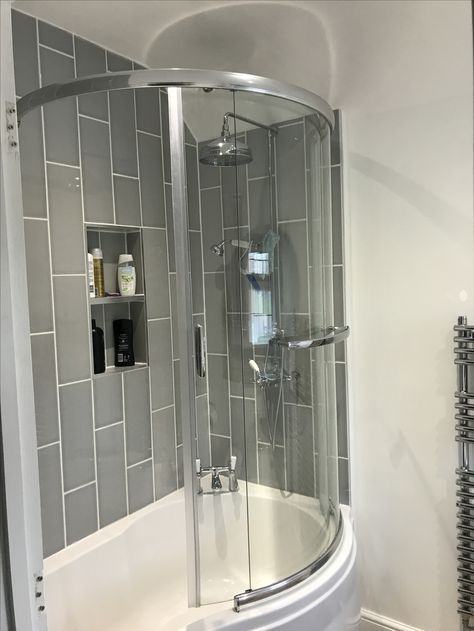 Wickes large shower head and P-shaped bath - grey and white bathroom P Shaped Bath Bathroom Ideas, P Bath Bathroom Ideas, P Shaped Bath Bathroom, Bath Showers, Bathroom Layout Plans, Grey And White Bathroom, Small Shower Room, P Shaped Bath, L Shaped Bath