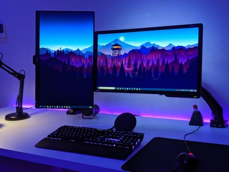 Youtube Room, Laptop Gaming Setup, Gaming Computer Setup, Dual Monitor Setup, Gaming Desk Setup, Best Gaming Setup, Computer Gaming Room, Computer Desk Setup, Gamer Setup