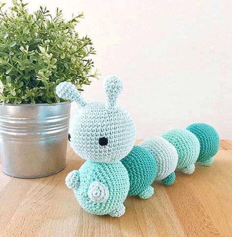 Crochet Caterpillar Amigurumi Free Pattern - Free Crochet Patterns Amigurumi Caterpillar, Caterpillar Crochet, Crochet Caterpillar, Beads Craft Kids, Crochet Toys Free Patterns, Easy Crochet Hat, Crochet Toys Free, Puppet Patterns, Easy Crochet Animals