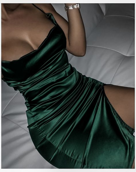 Slytherin Outfit, Stile Kylie Jenner, Slytherin Fashion, Tight Dress Outfit, Party Kleidung, فستان سهرة, Glam Dresses, Looks Chic, Fancy Outfits