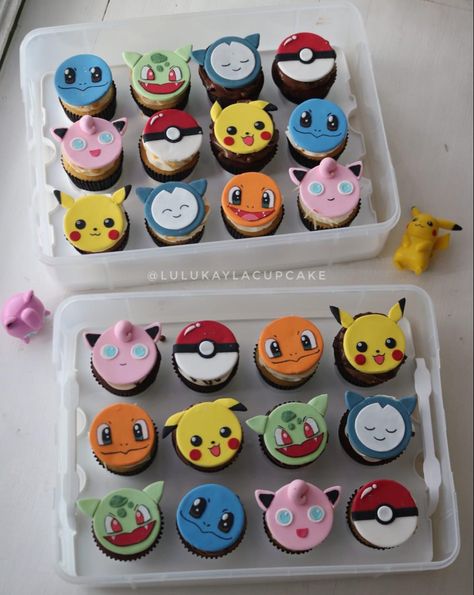 Pokemon Eevee Birthday Cake, Pokémon Party Desserts, Pokemon Birthday Party Cupcakes, Pikachu Themed Birthday Party, Pokémon Birthday Cupcakes, Pokemon Cupcakes Ideas, Pokemon Food Recipes, Pokemon Birthday Cupcakes, Pokemon Cupcake Ideas