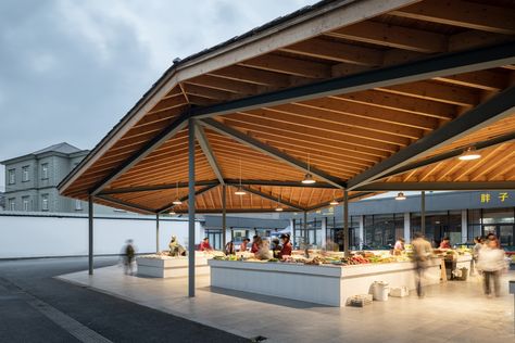 Gallery of Xiafu Farmers’ Market / Bengo Studio - 12 Outdoor Market Design, Farmers Market Design, Outdoor Farmers Market, Studio Floor Plans, Open Market, Traditional Market, Public Market, Site Plans, Architecture Design Concept