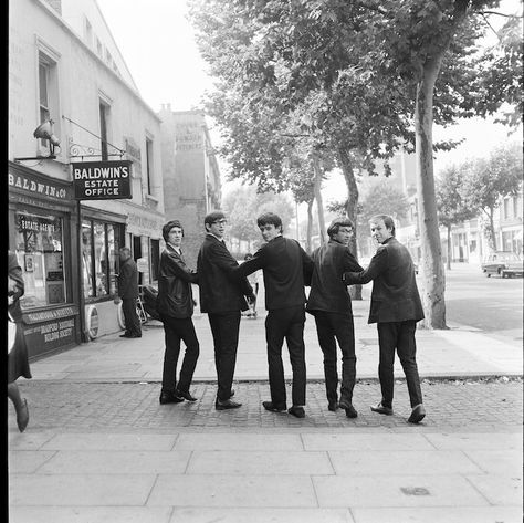 Mingling with Rock Royalty: My chat to The Zombies iconic singer Colin Blunstone The Zombies Band, 70s Artists, Short Conversation, Group Portrait, 1960s Music, The Zombies, Zombie Walk, British Invasion, Music Magazines