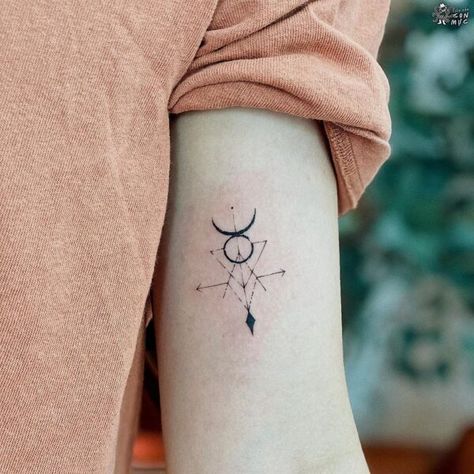 Moon And Taurus Tattoo, Female Taurus Tattoo, Taurus Tattoos For Women, Taurus Symbol Tattoo, Taurus Symbol, Tattoo 2022, Nape Tattoo, Taurus Tattoo, Horoscope Tattoos