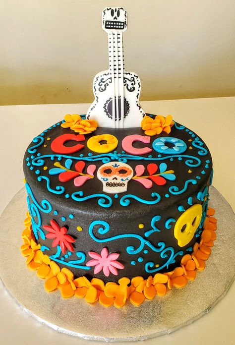 Children Birthday Cakes - Oh Yeah Cakes Coco Birthday Cake, Disney Coco Party, Coco Birthday Party Ideas, Coco Party Ideas, Cakes For Teenagers, Coco Theme Party, Coco Birthday Party, Coco Cake, Fiesta Party Ideas