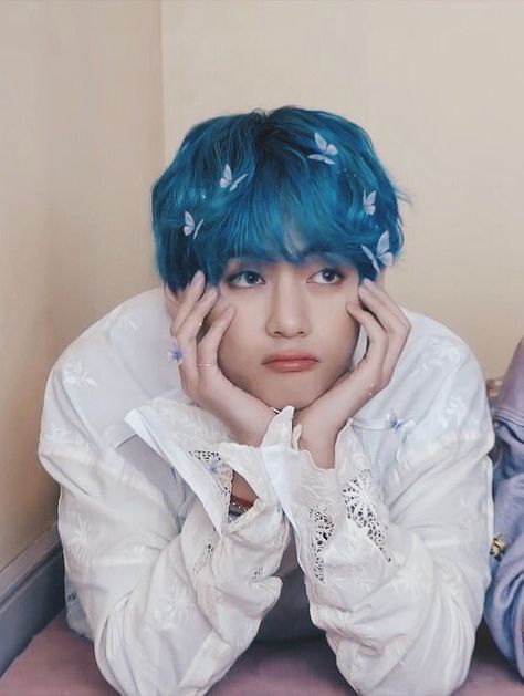 Blue Taehyung, Taehyung Cute, Bts Maknae Line, Bts V Pictures, V Cute, Taehyung Photoshoot, Kim Taehyung Wallpaper, Bts Korea, V Taehyung