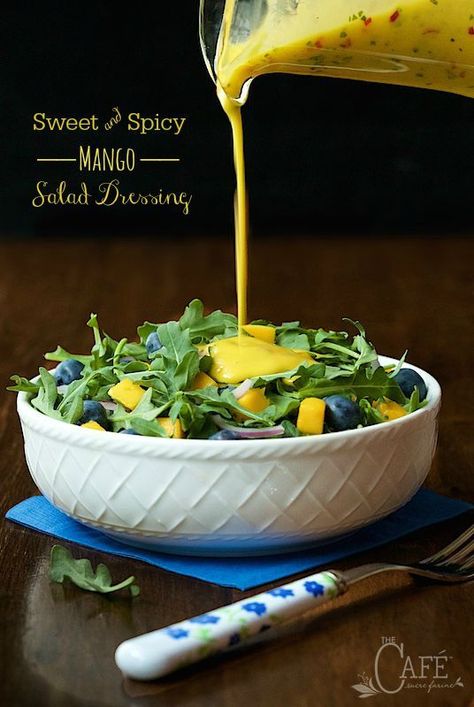 Sweet and Spicy Mango Salad Dressing Spicy Mango Salad, Mango Salad Dressing, Salad Dressing Recipe, Easy Salad Dressing, Salad Dressing Recipes Homemade, Mango Salad, Homemade Salads, Winter Salad, Makanan Diet