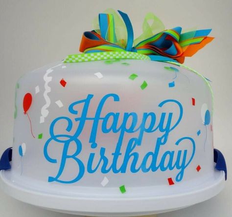 Vinyl Cake, Diy Dishes, Cakes At Home, Silouette Cameo, Cake Carriers, Cake Container, Craft Therapy, Cricut Cake, Cupcake Container