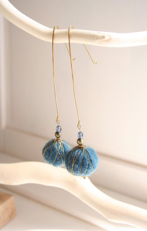 szaboerzso rev felt earrings Felt Earrings, Felted Earrings, Fiber Art Jewelry, Felt Beads, Denim Jewelry, Fabric Earrings, Felt Jewelry, Fiber Jewelry, Earrings Inspiration