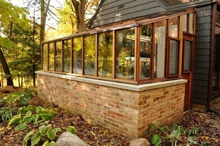 Greenhouse Attached To House, Greenhouse Addition, Garden Sunroom, Sunroom Greenhouse, Lean To Conservatory, Solar Greenhouse, Conservatory Greenhouse, Heating A Greenhouse, Cold Frames