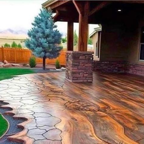 Happy Gardens 😀 on Instagram: "This backyard deck concept is stamped concrete with staining made to look like live edge wood!! 🪵 . @inspiringdesignsnet" Concrete Slabs Backyard Ideas, Deck Edging Ideas, Wood Stamped Concrete, Diy Concrete Stain, Poured Concrete Patio, Walk Ideas, Outside Flooring, Patio Decorations, Rustic Floor