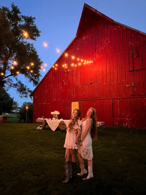 #party #country #friends #halloween #barn #aesthetic #cowboyboots Western Sweet 16 Decorations, Country Party Aesthetic, Cowboy Party Aesthetic, Country Birthday Party Ideas, Country Hoedown Party, Country Sweet 16, Halloween Barn, Barn Aesthetic, Country Birthday Party