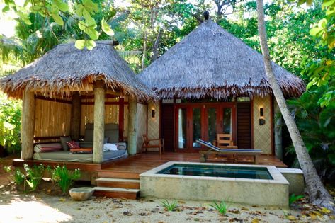 Bahay Kubo Design, Modern Bahay Kubo, Nipa Hut, Hut Design, Tropical Beach Houses, Hut House, Tropical House Design, Casa Cook, Bamboo House Design