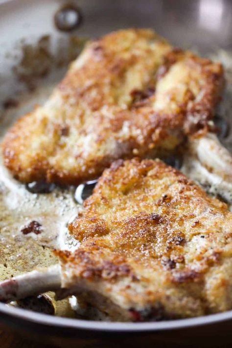 Pork Milanese, Milanese Recipe, Breaded Pork Chops, Beef Steak Recipes, Pork Ham, Meat Dinners, Pork Recipe, Pork Tenderloin Recipes, Quick Weeknight Meals