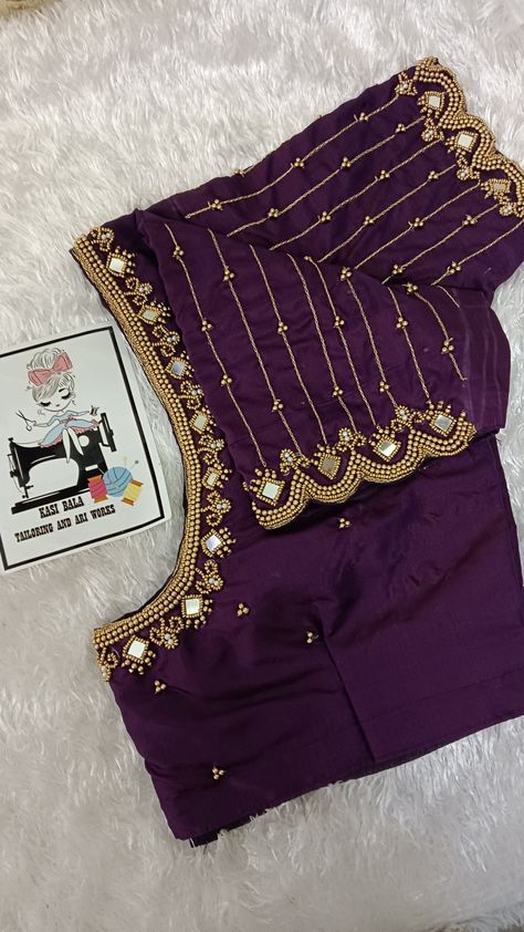 Simple Mirror Maggam Work Blouses, Brown Colour Blouse Aari Work Design, Maggam Work Simple Designs, Maggam Work Blouse Designs Simple, Latest Simple Aari Work Blouse Designs, Work Blouse Hand Designs, Exclusive Blouse Designs, Blouse Aari Work, Magam Work