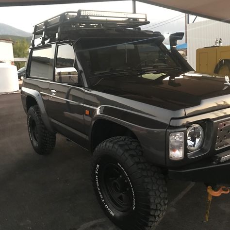 #nissanpatrol #nissan #offroad #4x4 #nissanpatroly60 Nissan Safari 4x4 Offroad, Y60 Patrol, Nissan Offroad, Nissan Safari, Offroad 4x4, Jacked Up Trucks, Nissan Patrol, Toyota Fj Cruiser, Fj Cruiser