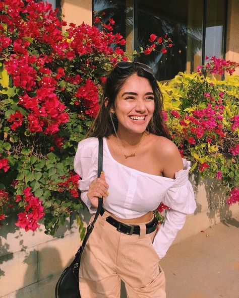 All Smiles and Pretty🌸💓 @srushtiporey in our White Top @₹499 ! 🏷 Tap on the product to Shop! 🛍 . . . #stalkbuylove #stalkbuylove💖you… Srushti Porey, Standing Flower, All Smiles, Flower Plant, I Smile, White Top, White Tops, No 1, One Shoulder Blouse