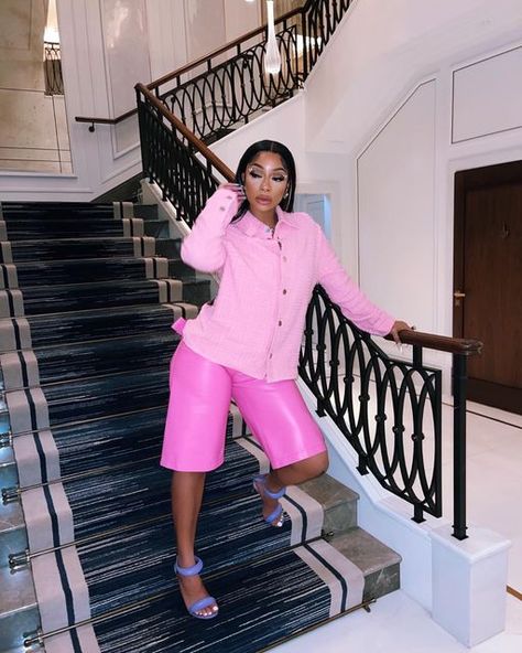 Tommie Lee on Instagram: "Silly rabbit Broke & Bottega don’t mix…." Tommie Lee Outfits, Tommie Lee, Silly Rabbit, Reaction Face, Stylish Outfits, Long Sleeve Dress, On Instagram, How To Wear, Clothes