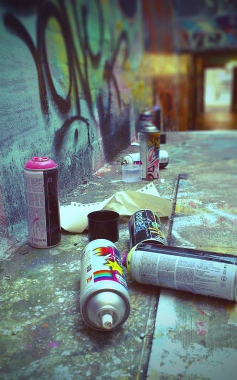 Guzma Pokemon, Wasted Potential, Spray Paint Cans, Spray Can, Graffiti Artist, Street Art Graffiti, Paint Cans, Spray Painting, Grunge Aesthetic