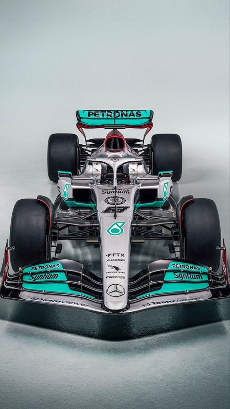 EcoDrive Explore: Discovering Green Cars and Tech Mercedes F1 Drawing, F1 Cars Design, Mercedes F1 Wallpaper 4k, Formula1 Wallpaper, Formula One Mercedes, Mercedes F1 Car, Formula 1 Mercedes, Mercedes Petronas, Rolls Royce Car