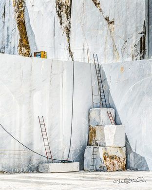 Carrara Italy, Marble Rock, Stone Quarry, The Quarry, Stone Architecture, Marble Surface, Brutalist Architecture, The Marble, Shop Interiors