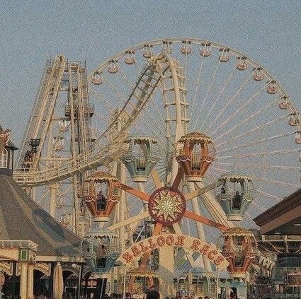 Amusement Park, Ferris Wheel, Walking, Wheel