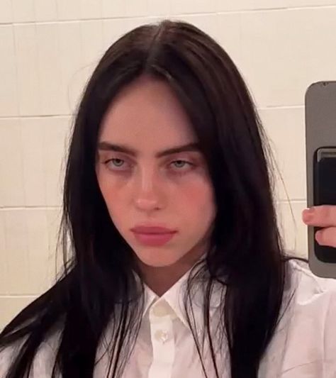 Without Makeup, Billie Eilish, My Girl, Celebrities, Makeup, Pins, Instagram, Make Up