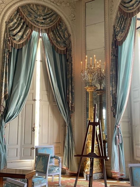 Swag and Jabot-Michelle Pinonez Palace Curtains, European Curtains, Arched Window Treatments, Light Blue Curtains, Swag Curtains, The Palace Of Versailles, Victorian Home Decor, Palace Interior, French Rococo