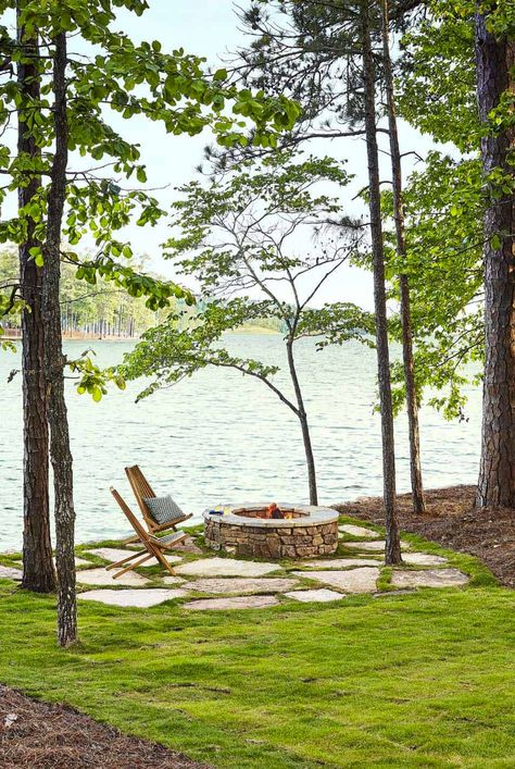 Lake Landscaping, Backyard Seating Area, Outdoor Fire Pit Designs, Stone Fire Pit, Backyard Seating, Fire Pit Designs, Lake Living, Diy Fire Pit, Lake Cottage