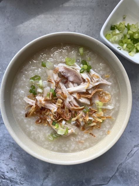 If you frequent Costco like I do and often pick up a $4.99 rotisserie chicken for a quick lunch/dinner, you may appreciate this recipe that I am about to share! Yes, leftover rotisserie chicken (and Fish Congee Recipe, Instant Pot Congee, Oxtail Pho, Chinese Porridge, Instant Pot Fish, Chicken Congee, Costco Chicken, Pressure Cooker Recipe, Leftover Rotisserie