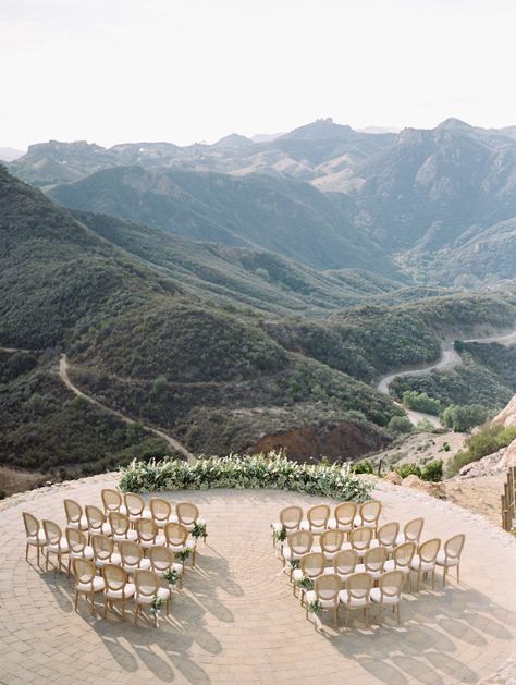 Cliff Wedding, Mountain Top Wedding, Dream Wedding Venues, Ceremony Seating, Destination Wedding Locations, Destination Wedding Venues, Outdoor Wedding Decorations, Outdoor Wedding Venues, Estate Wedding